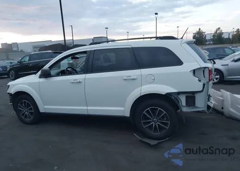 2018 Dodge Journey Se z USA, uszkodzony, nr VIN 3C4PDCABXJT242559